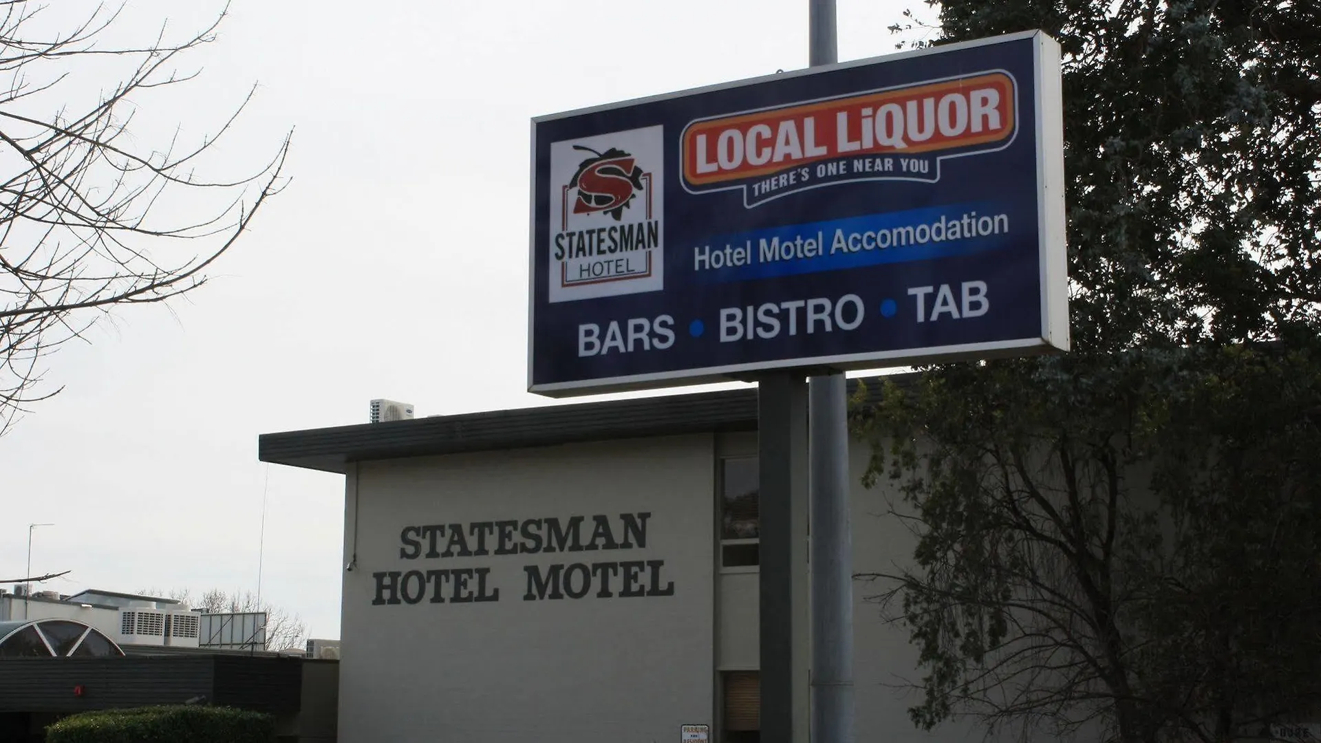 Statesman Hotel Camberra