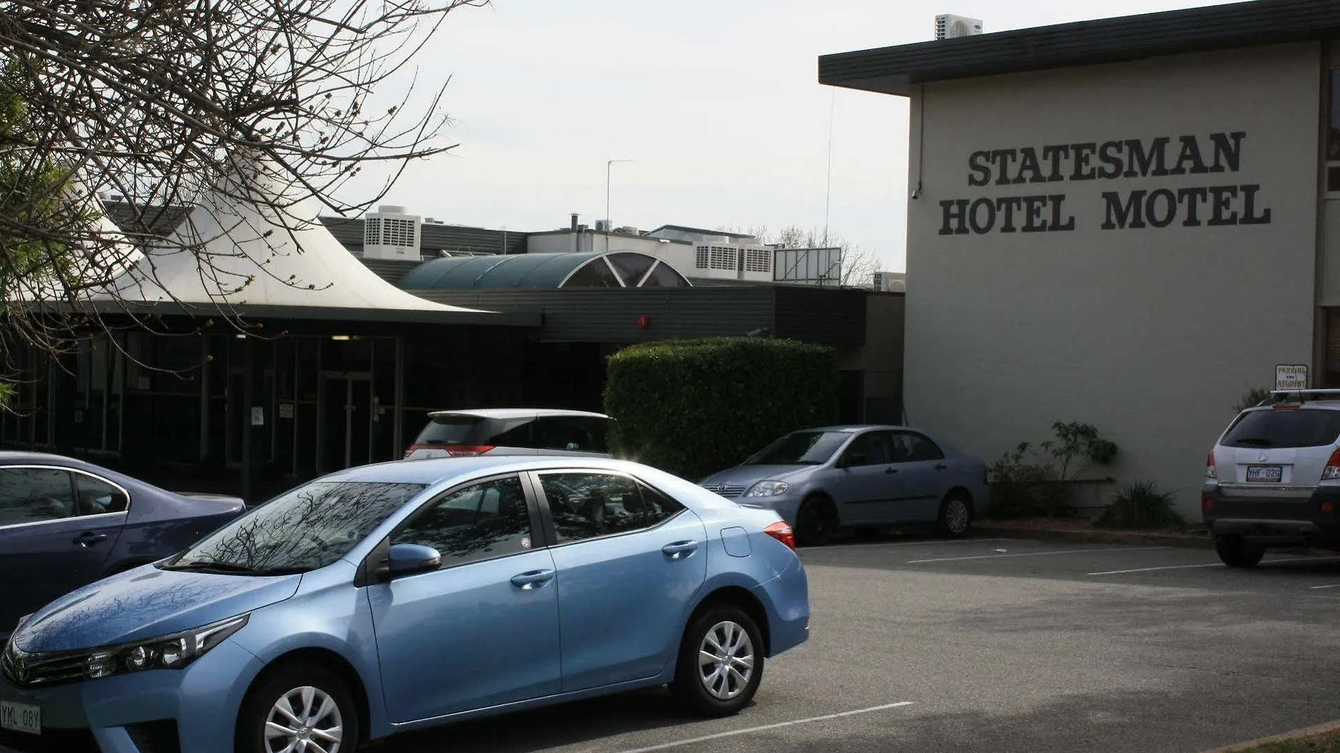 Statesman Hotel Canberra